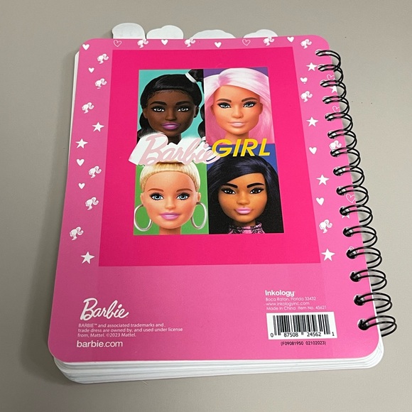 Barbie Notebook - Picture 3 of 4